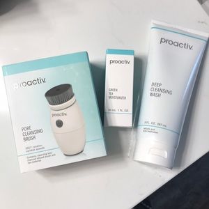 Proactiv Cleansing Brush, Deep Cleansing Wash
